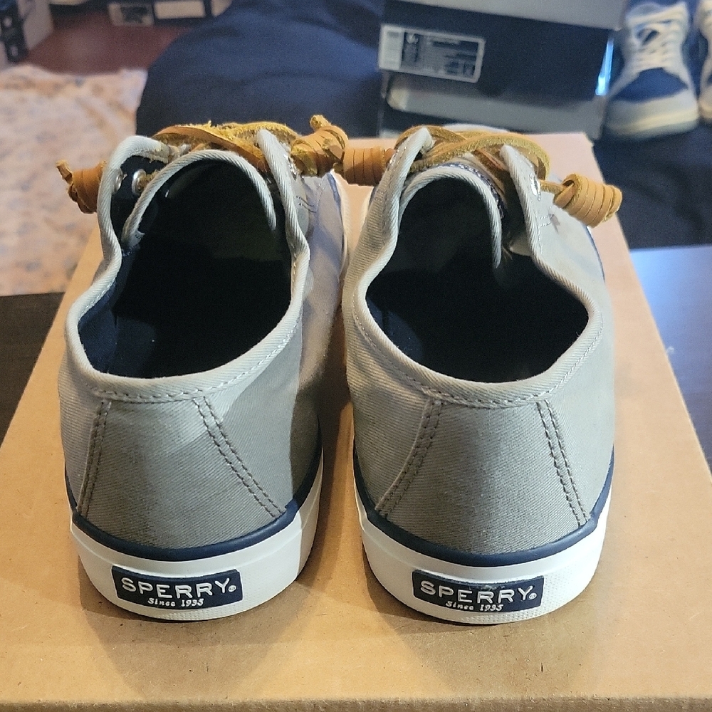 Sperry Women's Seacoast Sneakers - Gray and Brown Womens 8 Mens 6.5 EUC - Picture 5 of 10